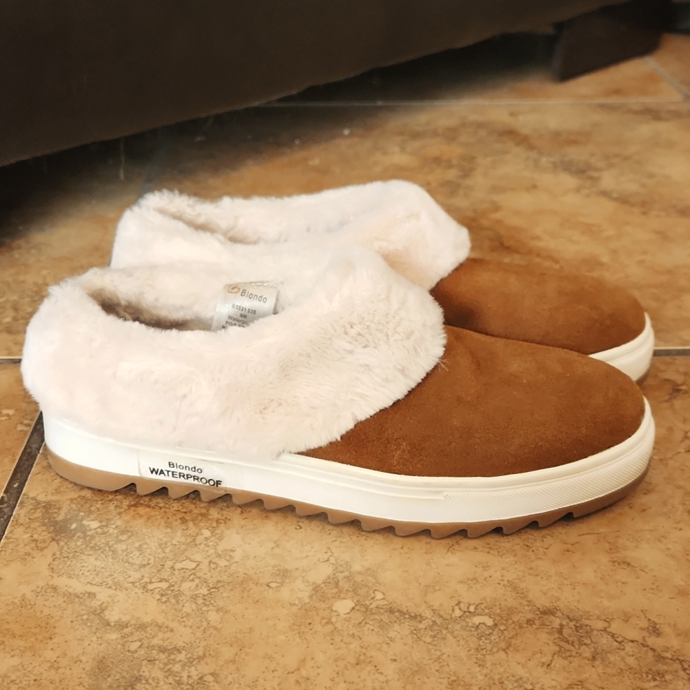 Blondo Leather Women's Waterproof Slip On Shoes